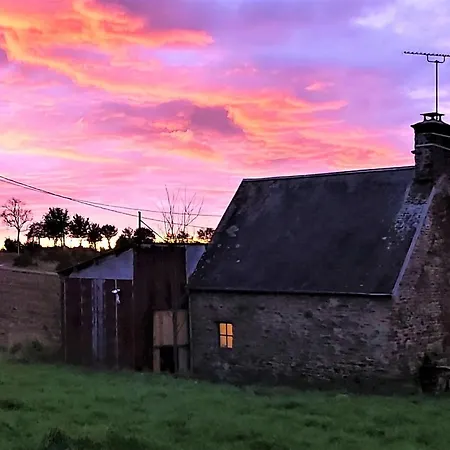Remote And Secluded House With Compost Toilet *
