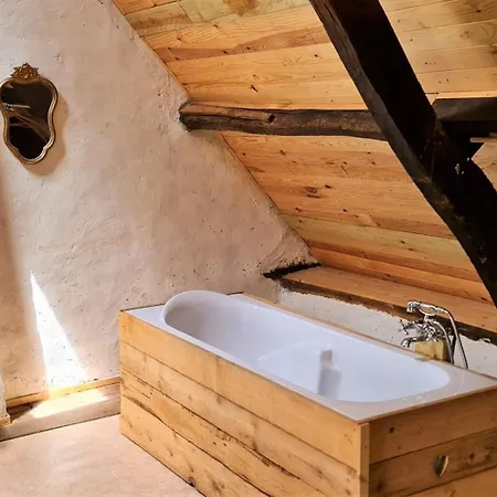 Remote And Secluded House With Compost Toilet Chalet *