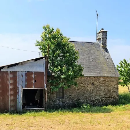 Remote And Secluded House With Compost Toilet Yvrandes